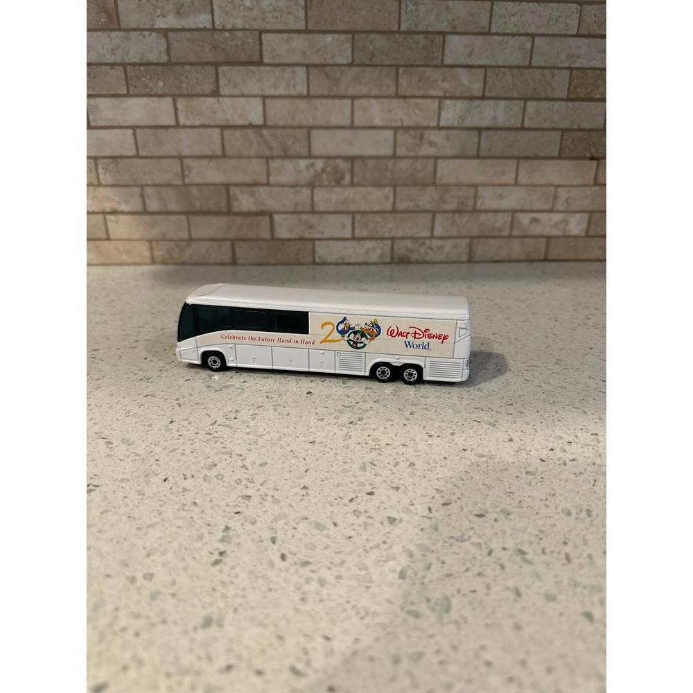 Matchbox Disney World 2000 Bus Big Movers 1999